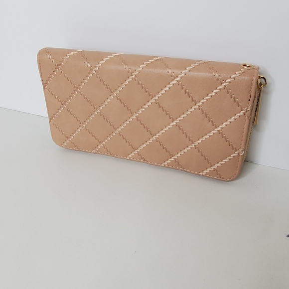 American Bee 3 piece Women Stylish Tan Leather Handbag Set - Picture 16 of 16